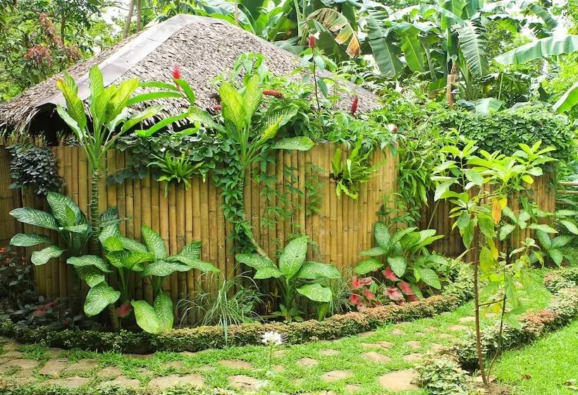 Majatalo Fox & The Firefly Cottages