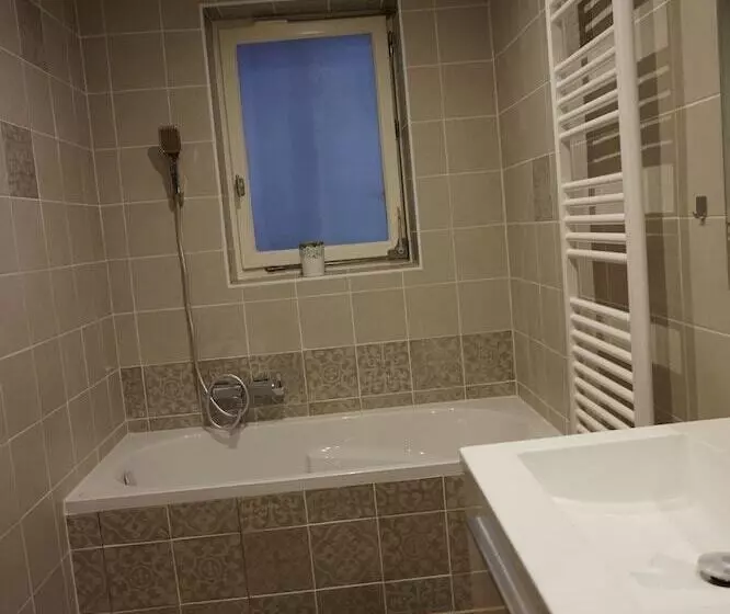 ペンション Le 1820   3 Etoiles Premium