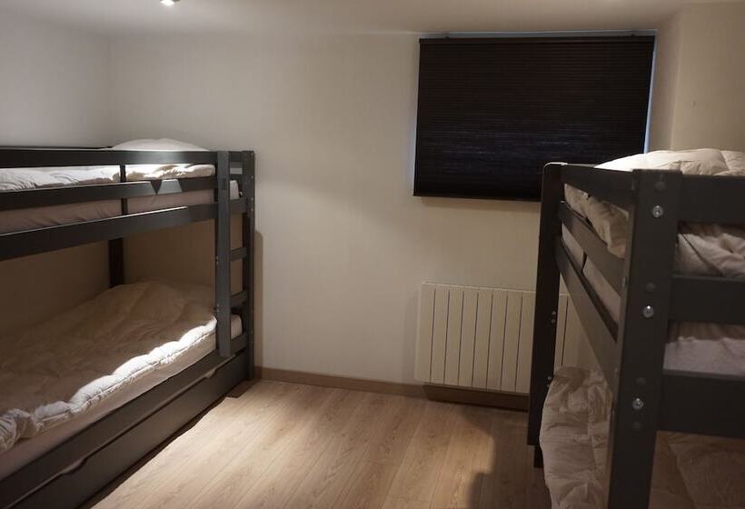 פנסיון Le 1820   3 Etoiles Premium