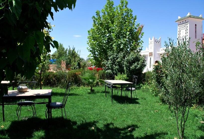 펜션 Riad Mimouna De Timnay