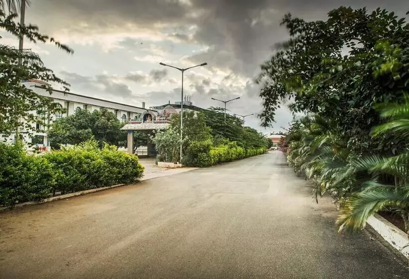 R G Hotels And Resort