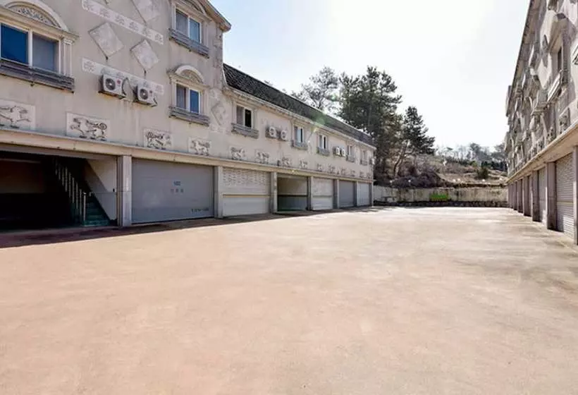 Ssan Motel Gosung