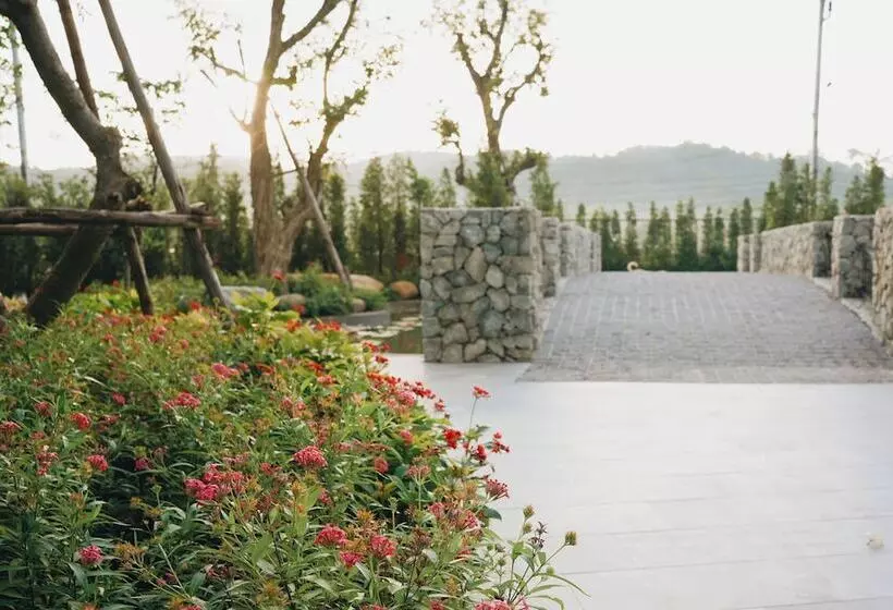 Naiyang Beach Title Residencies By My Home Phuket