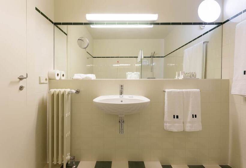 住宿加早餐  Duas Portas Townhouse