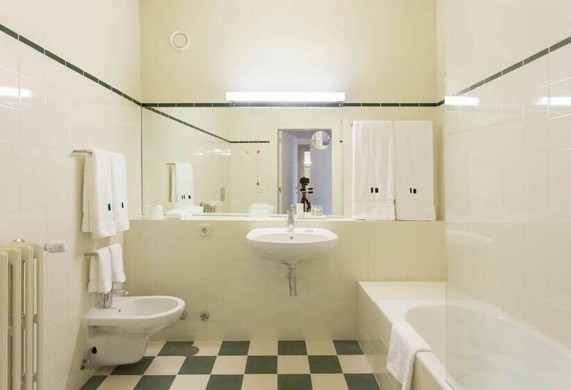 住宿加早餐  Duas Portas Townhouse