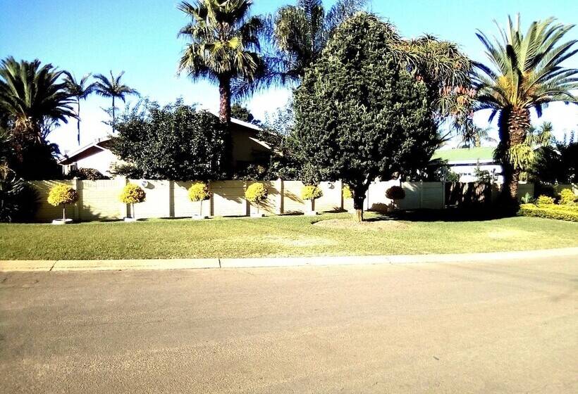 مبيت وإفطار His Glory Guest House