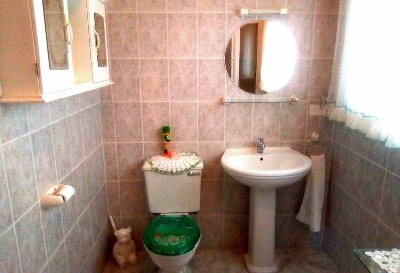 مبيت وإفطار His Glory Guest House