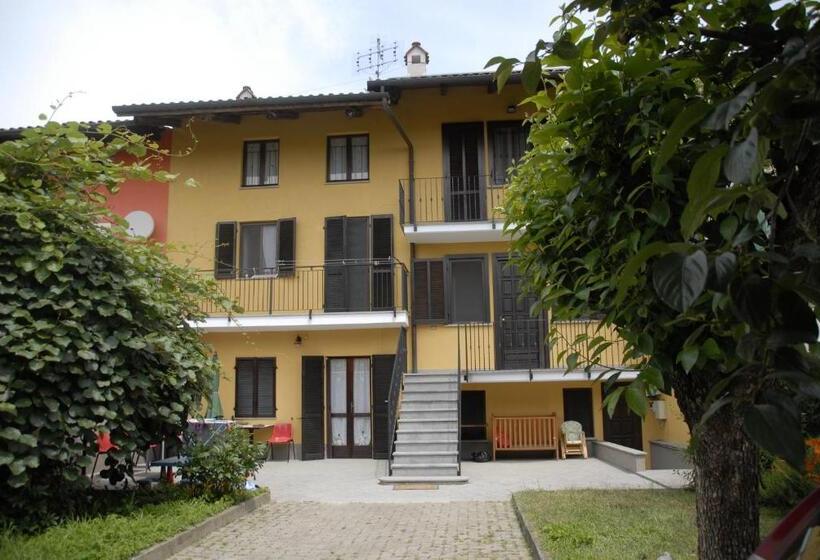 ベッドアンドブレックファースト Spighe Paglia E Girasole