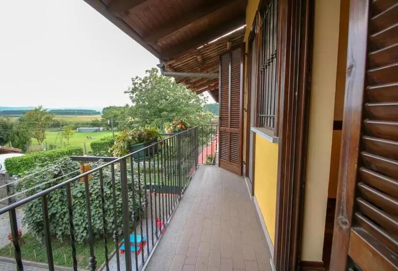 Aamiaismajoitus (B&B) Spighe Paglia E Girasole