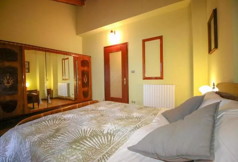 Aamiaismajoitus (B&B) Spighe Paglia E Girasole