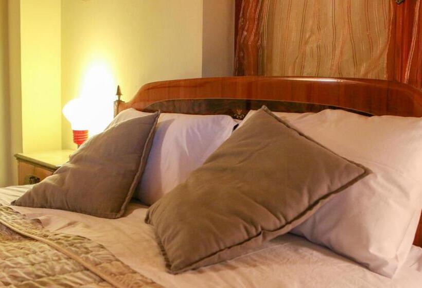 ベッドアンドブレックファースト Spighe Paglia E Girasole