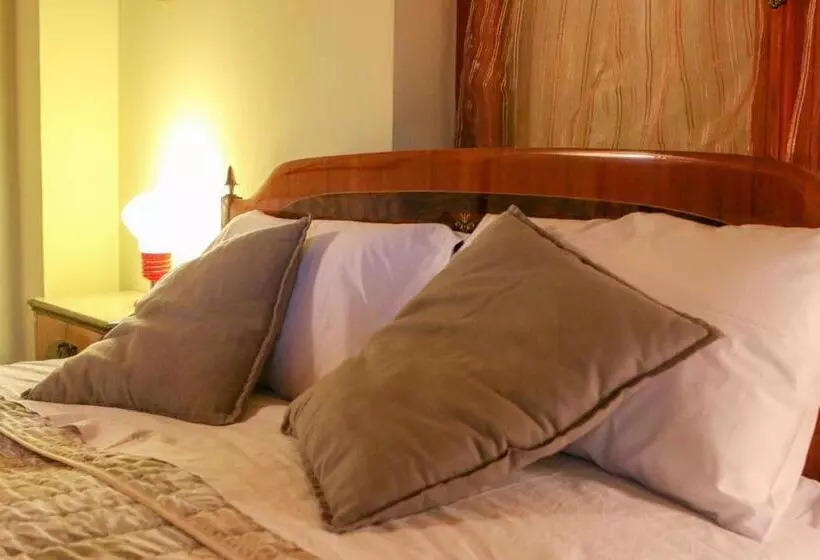 Aamiaismajoitus (B&B) Spighe Paglia E Girasole