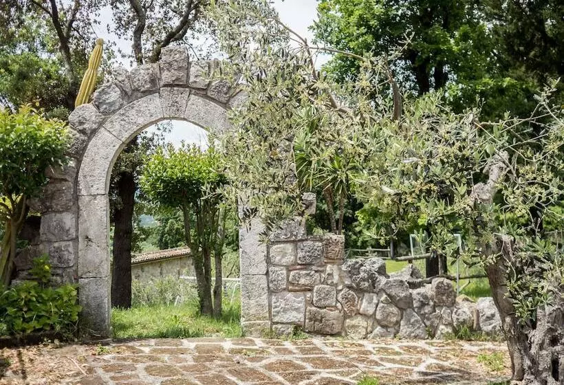 ベッドアンドブレックファースト Villa De Luccheri