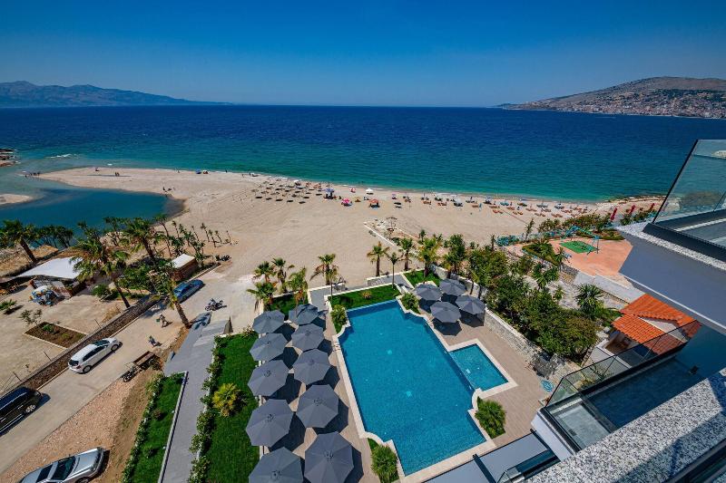 ホテル El Primero