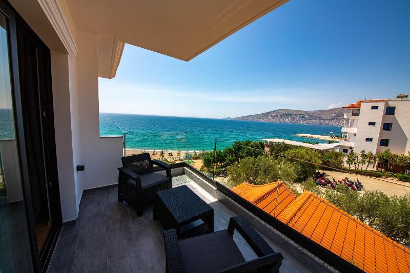 ホテル El Primero