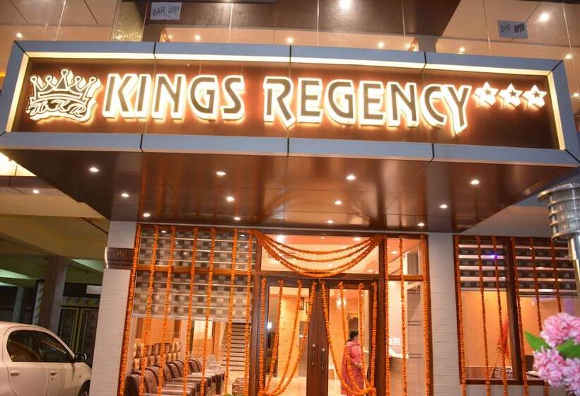 ホテル Kings Regency