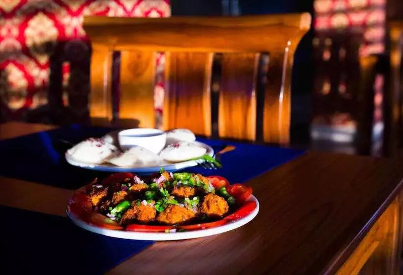 ホテル Kings Regency