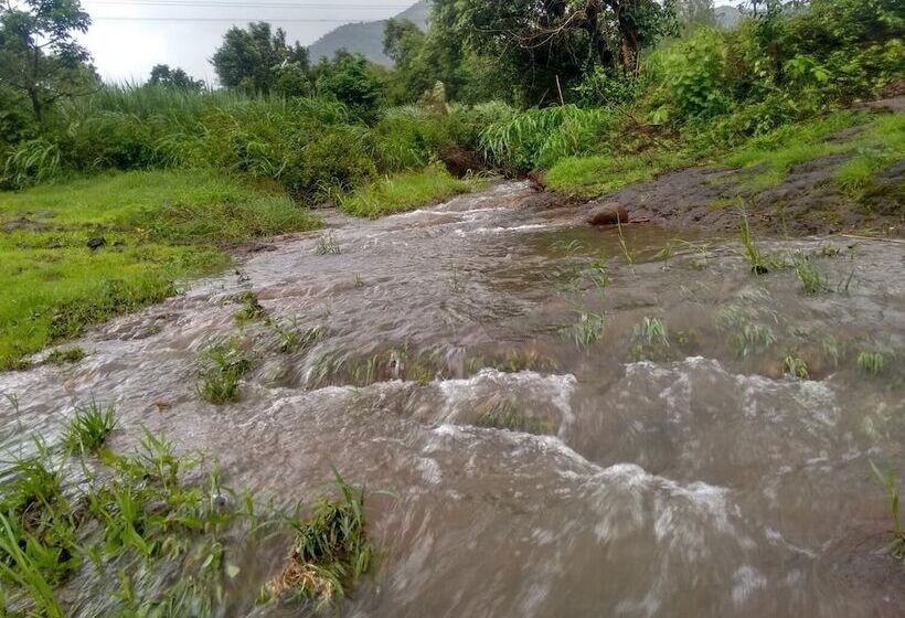 فندق Megh Malhar Agro Tourism