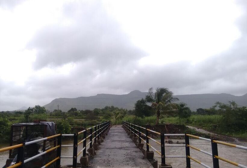 فندق Megh Malhar Agro Tourism