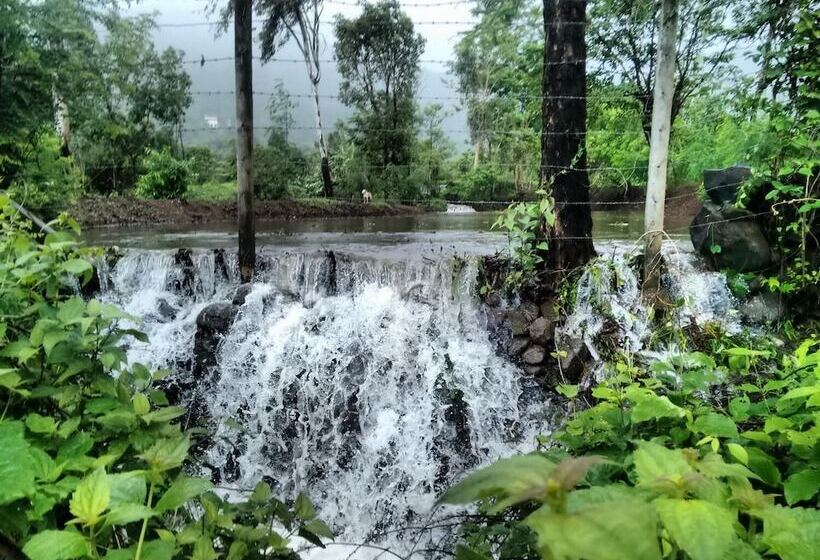 فندق Megh Malhar Agro Tourism