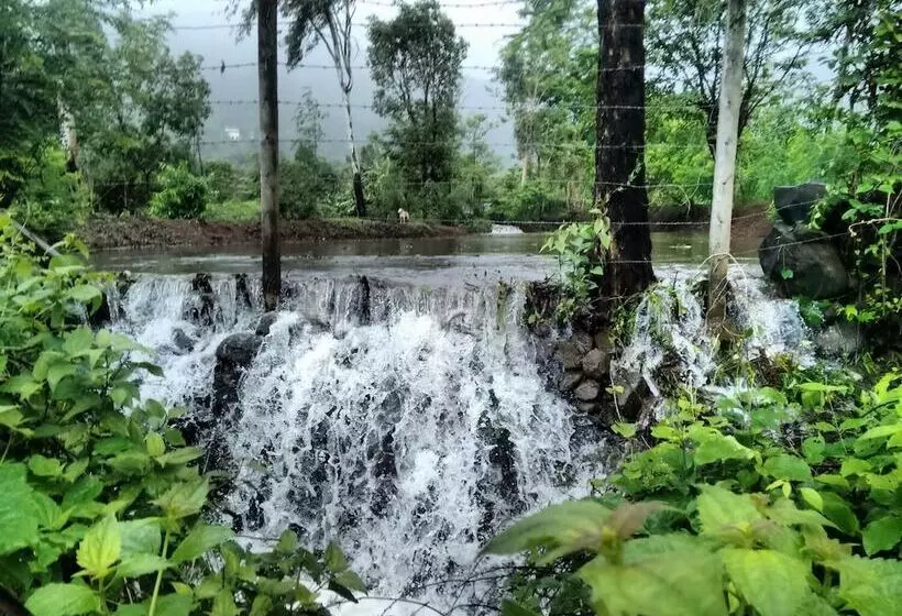 Hotelli Megh Malhar Agro Tourism