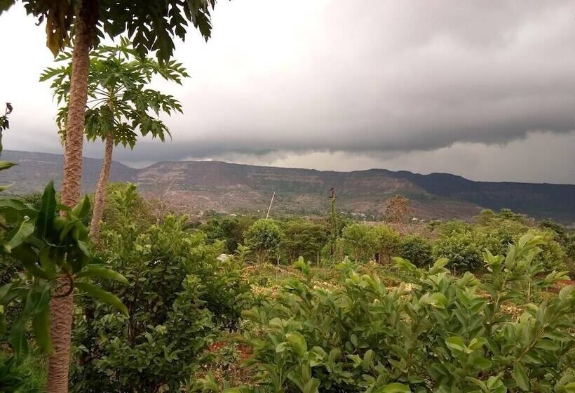 فندق Megh Malhar Agro Tourism