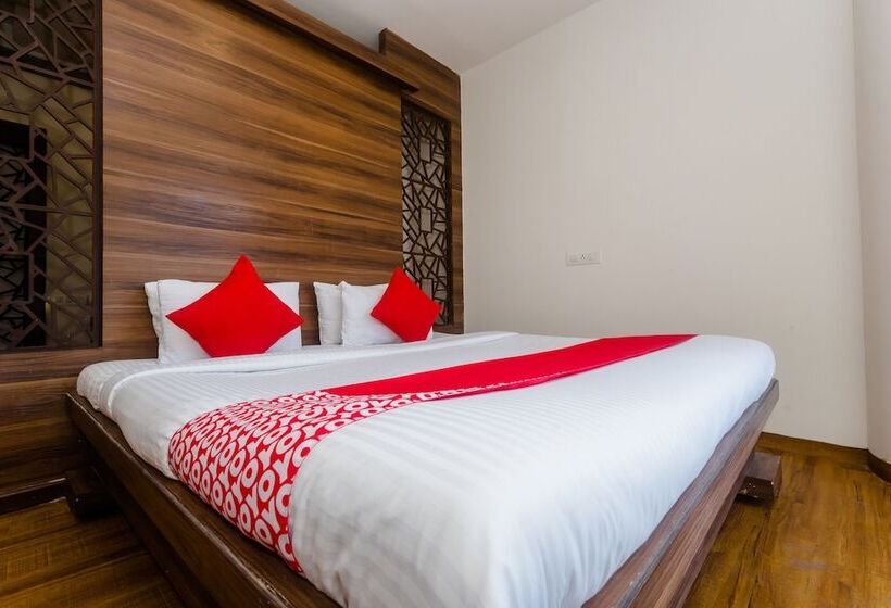 ホテル Monarch Boutique