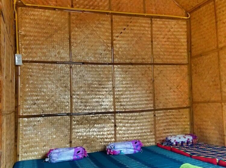 Отель Nathasa Homestay