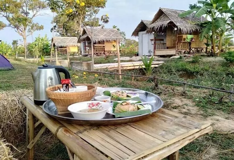 هتل Nathasa Homestay