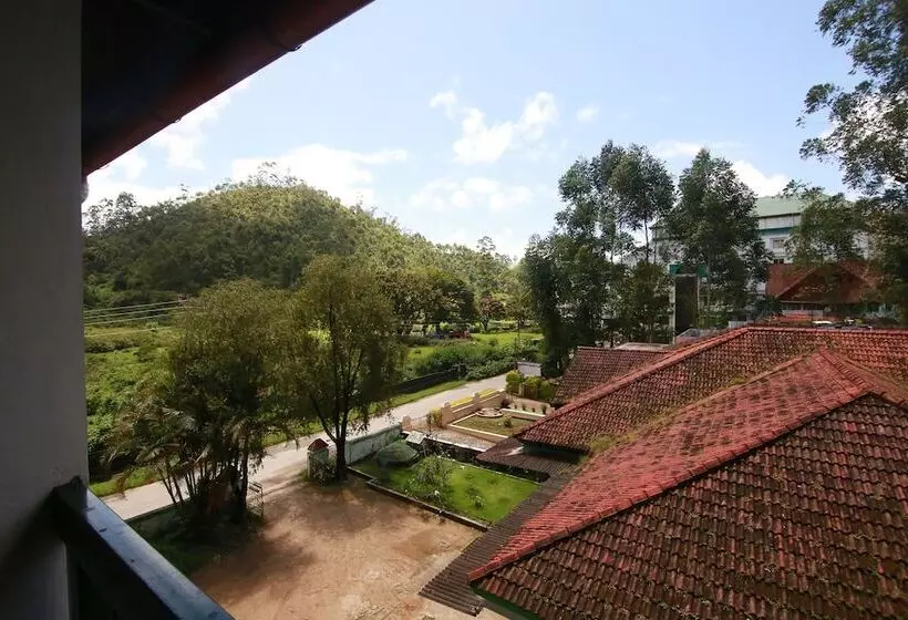 Hotel Oyo 2158 Sn