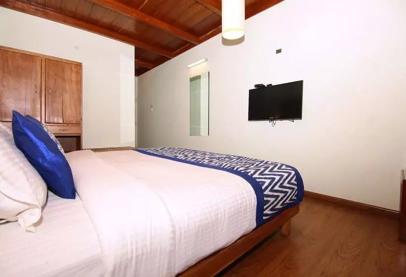Hotel Oyo 2158 Sn