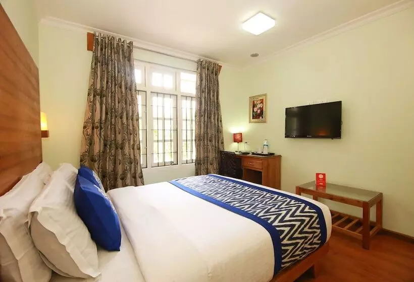 Hotel Oyo 2158 Sn