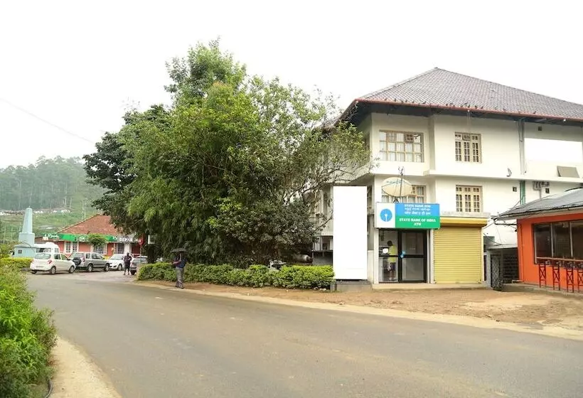 Hotel Oyo 2158 Sn