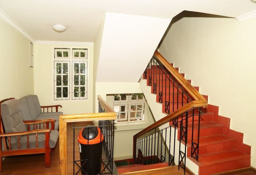 בית מלון כפרי Oyo 2158  Sn