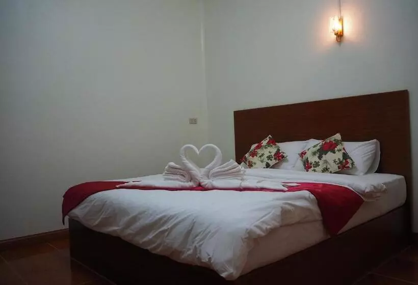 Hotelli Pru Valley Thaley Tai Resort