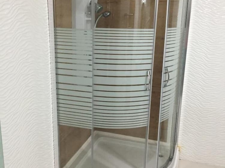 فندق Red Point Holiday Village