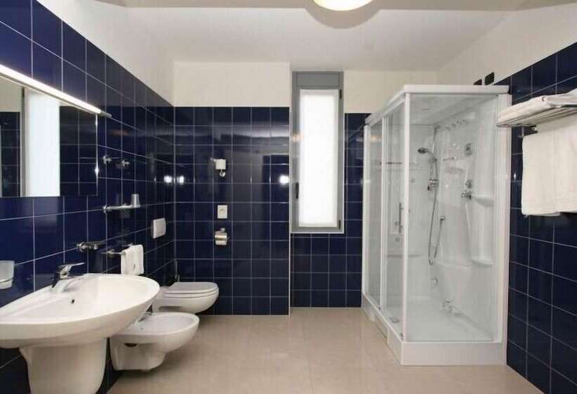 فندق Ristorante Salyut