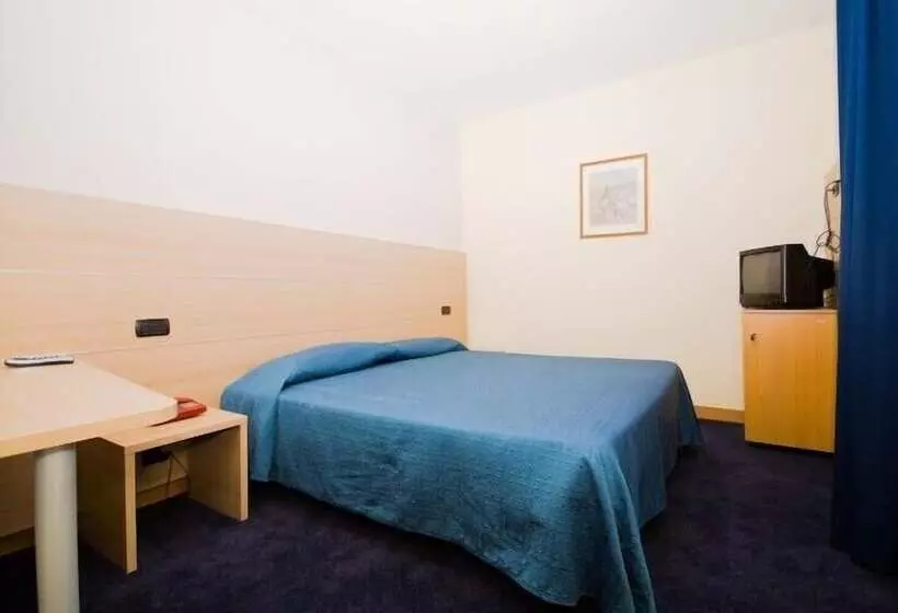 Hotelli Ristorante Salyut