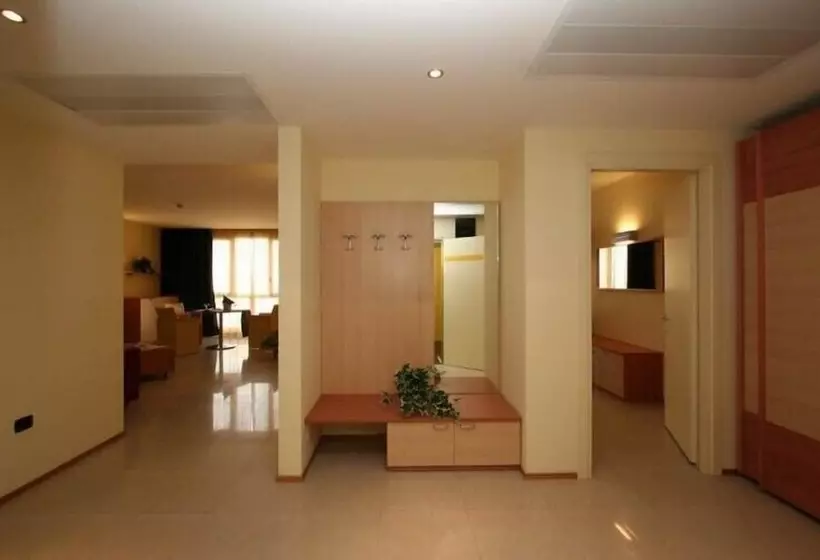 Hotelli Ristorante Salyut