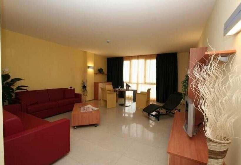 فندق Ristorante Salyut