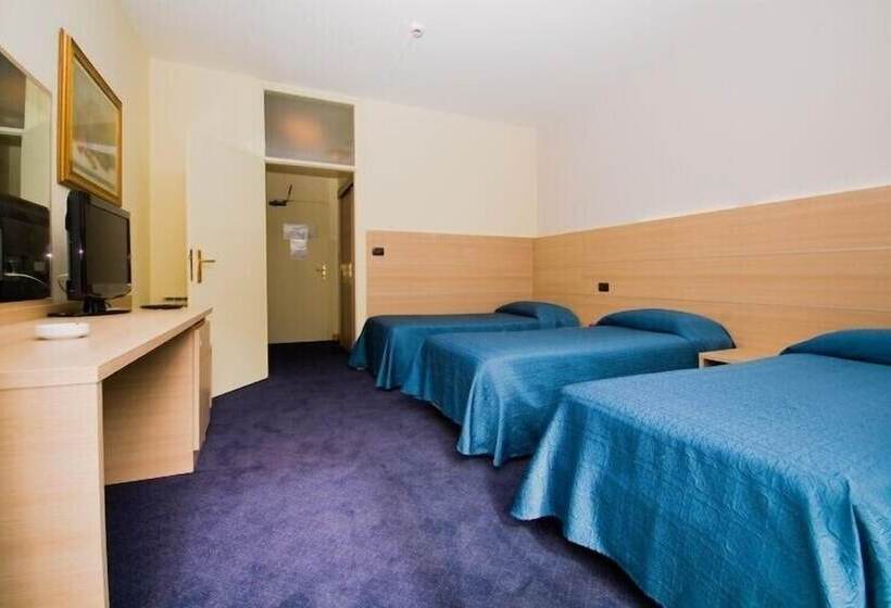 فندق Ristorante Salyut