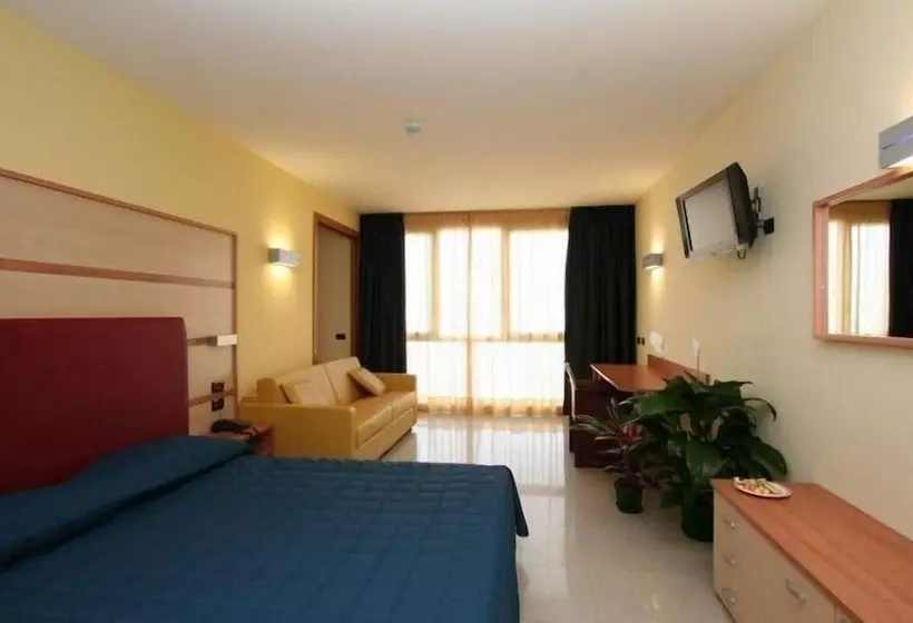 Hotelli Ristorante Salyut