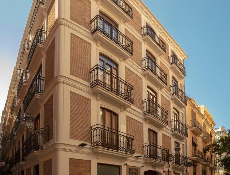 هتل SH Suite Palace