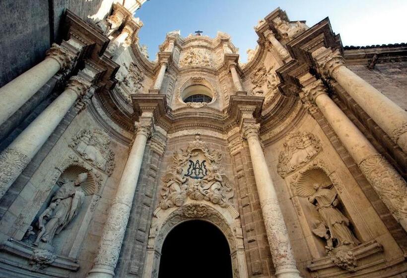 هتل SH Suite Palace