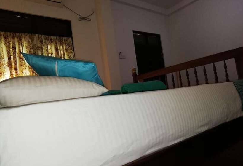 بنسيون Jungle Guest Mirissa