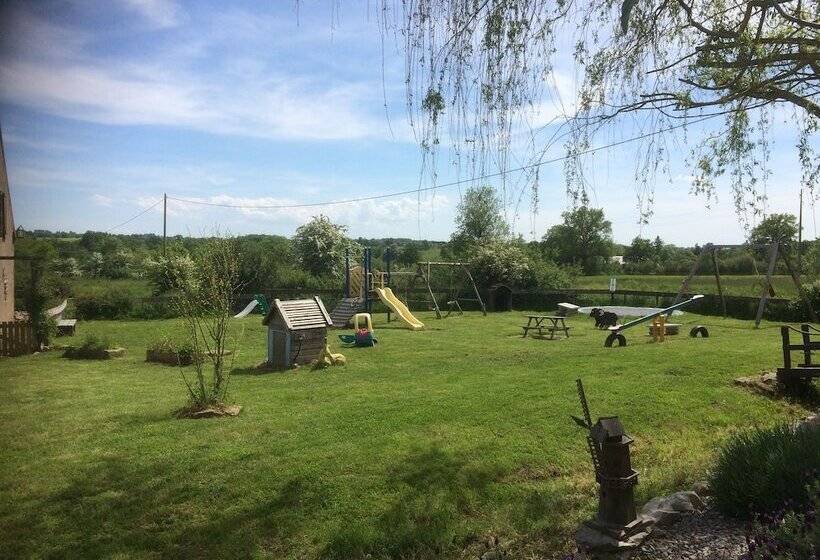 Пансион Le Petit Moulin