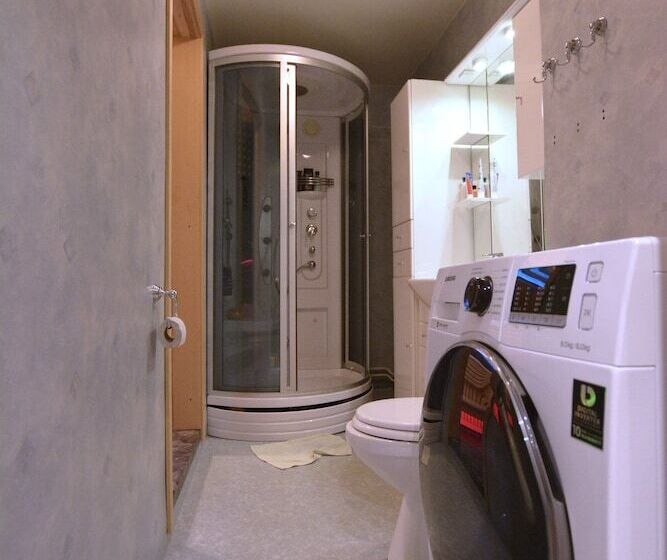 پانسیون Nordic Borealis House