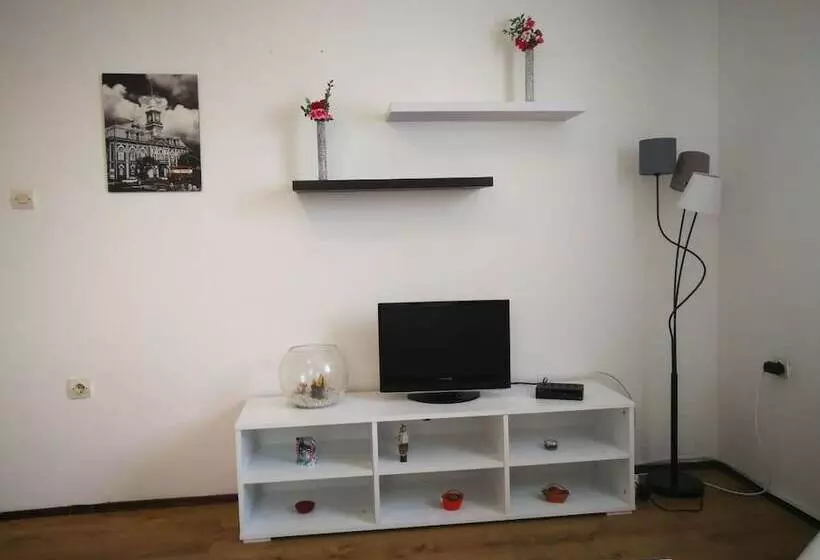 پانسیون Plavo Oko