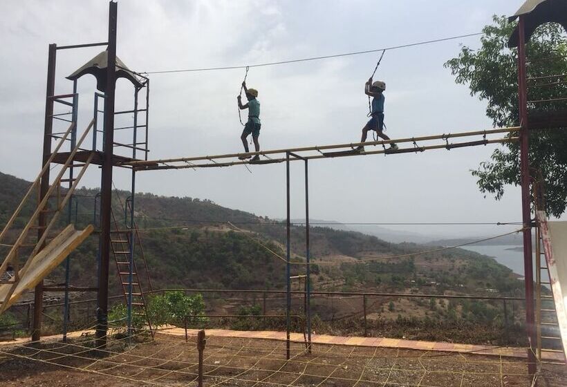 Resort Adventure Maval