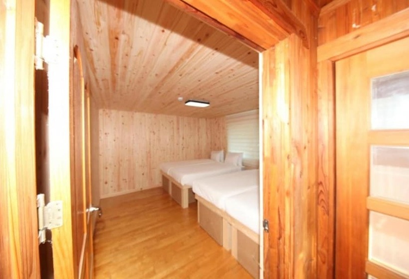 Seokmodo Park Jung Ah Pension